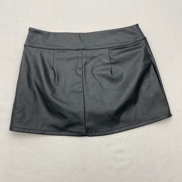 Wild Fable Black Mini Skirt - Picture 2 of 9